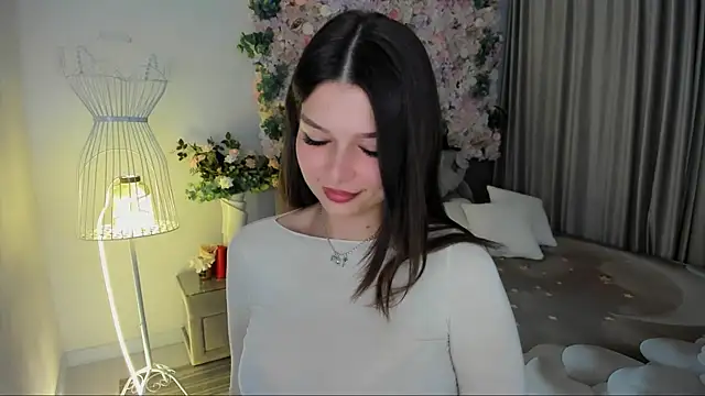 ContinentOfTranquility online show from November 2025 01:22:01 AM