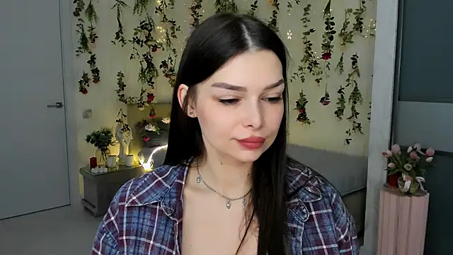 ContinentOfTranquility online show from April 2026 01:04:01 AM