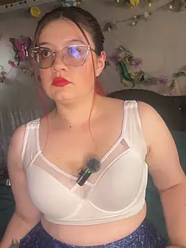 NinaGauther online show from June 2026 04:11:02 PM