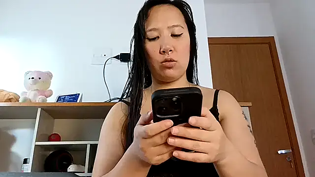 Snapshot of Japabaixinha chatting on December 2025 09:09:01 PM Japabaixinha online show from December 2025 09:09:01 PM