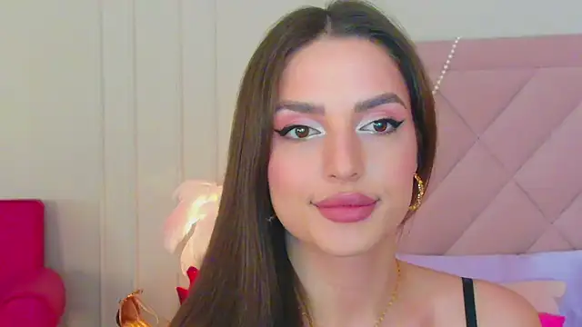 BellaHalles online show from December 2024 08:44:02 AM