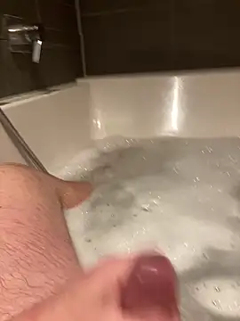 LivingLegend1978 online show from February 2026 05:19:02 PM