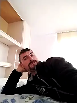 LOREDAN1 online show from February 2025 02:31:02 PM