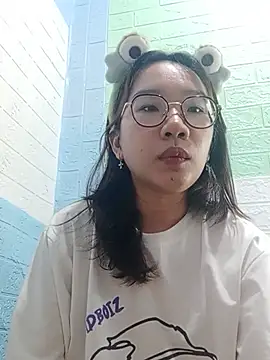 Nanoko online show from May 2026 04:47:01 PM