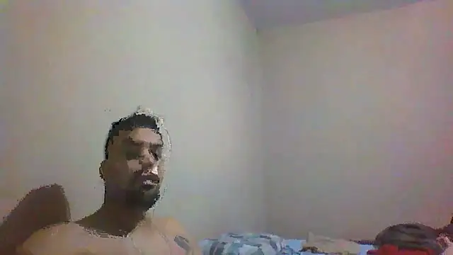 Snapshot of Xcumshot33 chatting on September 2025 03:20:01 AM Xcumshot33 online show from September 2025 03:20:01 AM