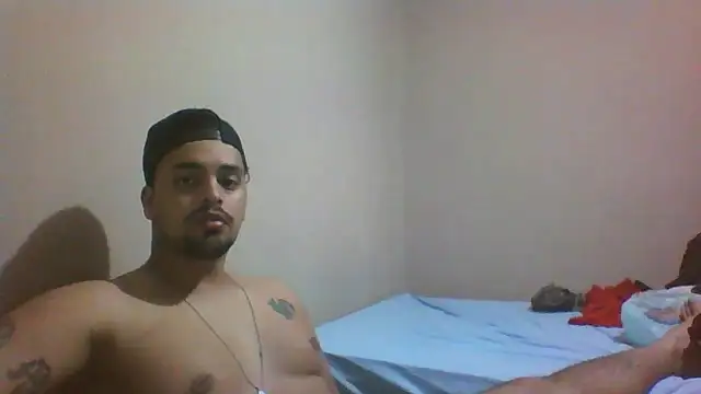 Snapshot of Xcumshot33 chatting on September 2025 02:49:01 AM Xcumshot33 online show from September 2025 02:49:01 AM