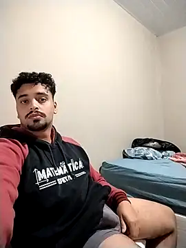 Snapshot of Xcumshot33 chatting on October 2025 02:55:02 AM Xcumshot33 online show from October 2025 02:55:02 AM