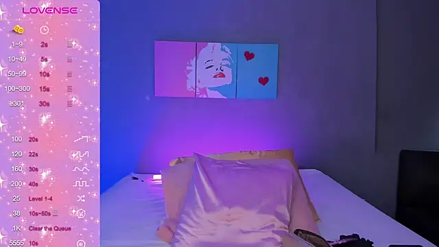 EmmaSmith06 online show from February 2026 05:19:02 PM