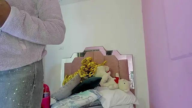 LoveQueen2 online show from March 2025 11:29:02 AM