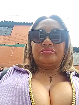 Afroditecash online show from June 2026 05:56:02 PM