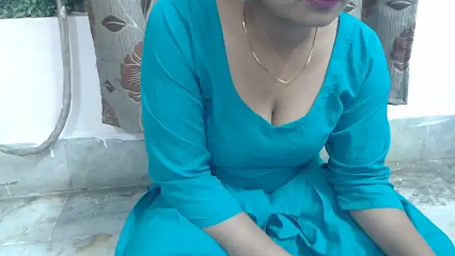 wildbabes online show from May 2026 06:03:02 PM