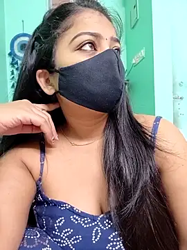 Snapshot of Monalisa_Singh chatting on April 2026 06:41:02 AM Monalisa Singh online show from April 2026 06:41:02 AM
