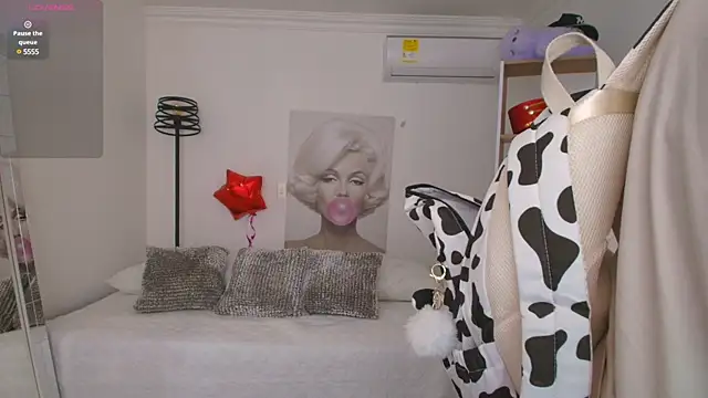 SALOOMEE   online show from March 2025 11:52:01 AM