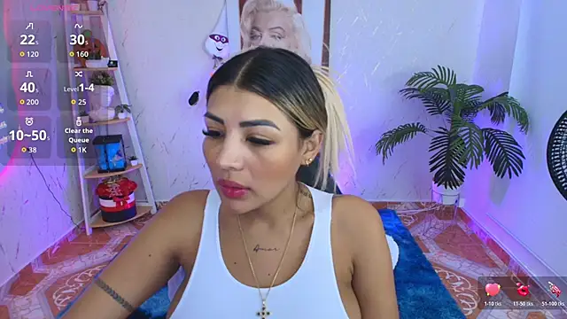 SALOOMEE   online show from January 2026 04:09:01 PM