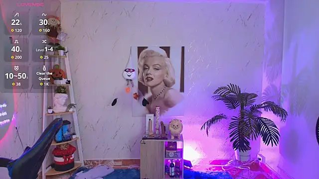 SALOOMEE   online show from February 2026 11:18:01 AM