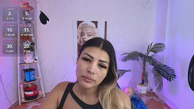 SALOOMEE   online show from April 2026 11:38:01 AM