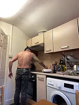 Yourhotboy 42 online show from February 2026 04:40:02 PM