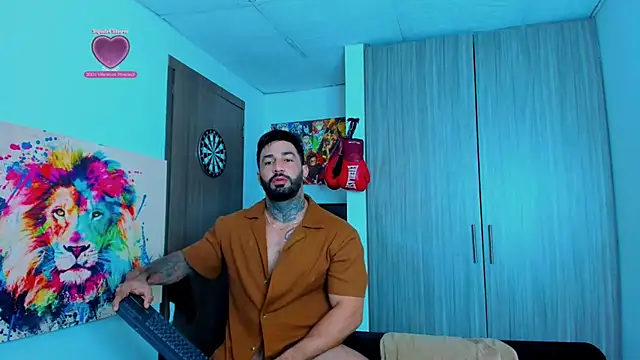 naugthy dominant online show from October 2025 12:19:02 PM