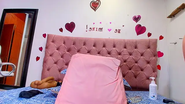 diane di online show from February 2025 07:16:01 PM