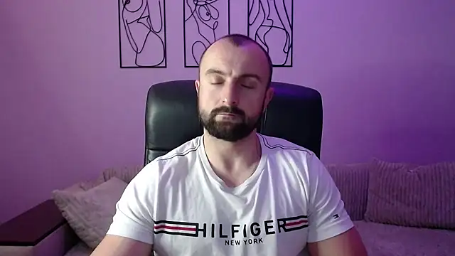 Snapshot of brindlefly6969 chatting on November 2025 11:44:01 AM brindlefly6969 online show from November 2025 11:44:01 AM