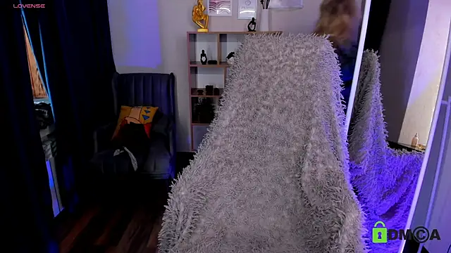 MalenaErnman online show from March 2025 10:55:01 AM