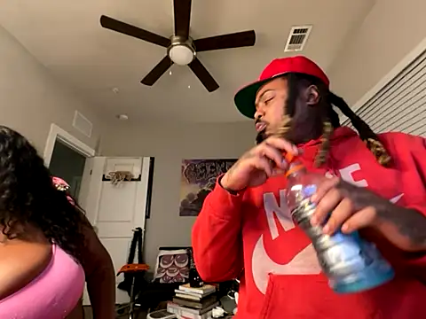 Snapshot of 4EVAGLACIERS chatting on September 2025 03:08:01 AM 4EVAGLACIERS online show from September 2025 03:08:01 AM