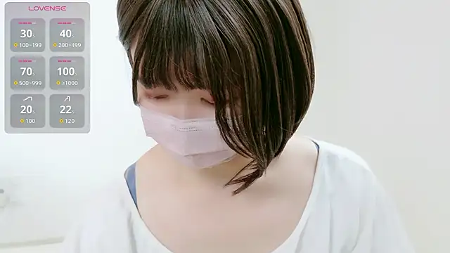 momoka chan jp online show from June 2026 05:37:01 AM