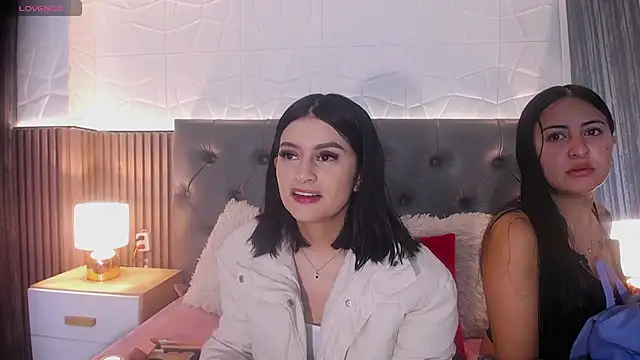 Snapshot of isabella_smith_ chatting on March 2025 01:24:01 PM isabella smith online show from March 2025 01:24:01 PM