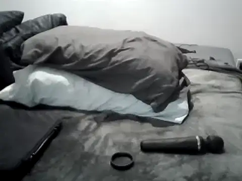 Snapshot of Iliketocooksquirt25 chatting on February 2025 12:28:01 PM Iliketocooksquirt25 online show from February 2025 12:28:01 PM