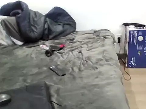 Snapshot of Iliketocooksquirt25 chatting on February 2025 09:05:01 AM Iliketocooksquirt25 online show from February 2025 09:05:01 AM