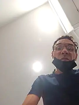 Snapshot of Iliketocooksquirt25 chatting on October 2025 02:00:01 AM Iliketocooksquirt25 online show from October 2025 02:00:01 AM