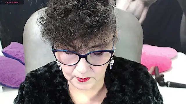 Snapshot of cataleya_mom chatting on March 2025 11:53:01 PM cataleya mom online show from March 2025 11:53:01 PM