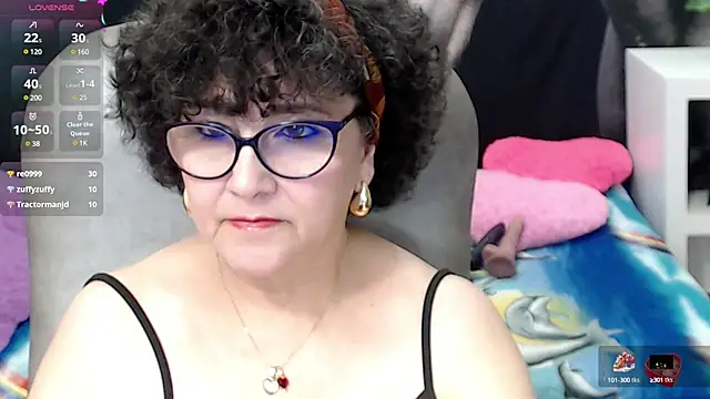 Snapshot of cataleya_mom chatting on March 2025 07:04:02 AM cataleya mom online show from March 2025 07:04:02 AM