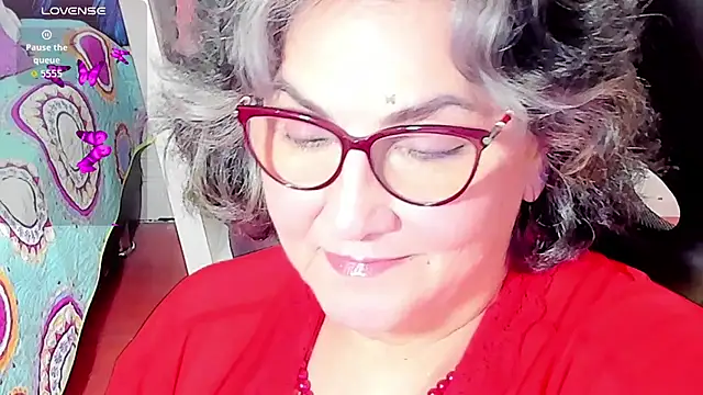 cataleya mom online show from October 2025 08:44:01 PM