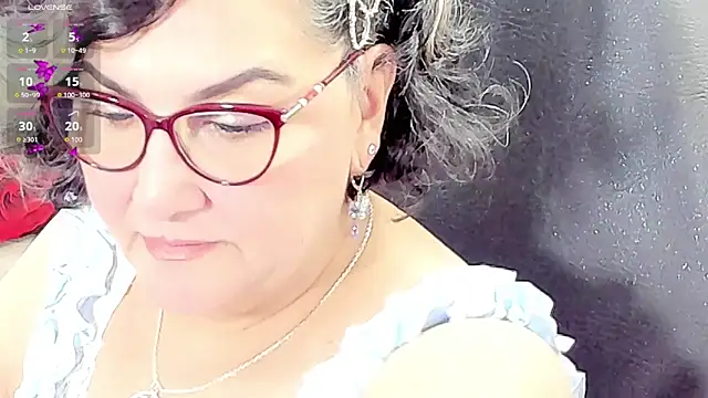 cataleya mom online show from May 2026 03:24:02 AM