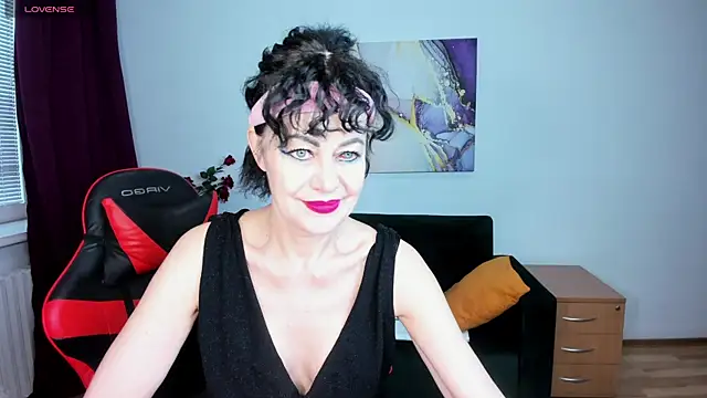 Silvia Wallec online show from May 2026 05:23:01 AM