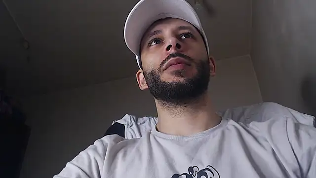 henryaxe online show from June 2026 03:27:01 PM
