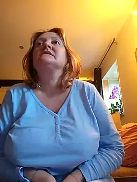 Snapshot of lady_charlyne chatting on October 2025 07:50:01 AM lady charlyne online show from October 2025 07:50:01 AM