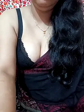 Priya Boudi online show from December 2025 06:01:02 PM