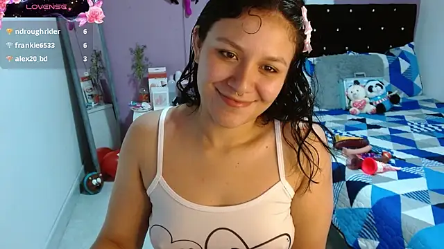 Snapshot of soniafuckboobs chatting on March 2025 05:50:02 PM soniafuckboobs online show from March 2025 05:50:02 PM