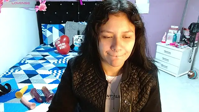 Snapshot of soniafuckboobs chatting on March 2025 12:18:02 PM soniafuckboobs online show from March 2025 12:18:02 PM