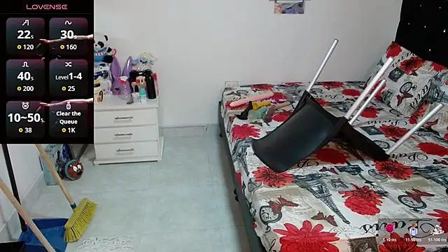 soniafuckboobs online show from June 2026 12:15:01 PM