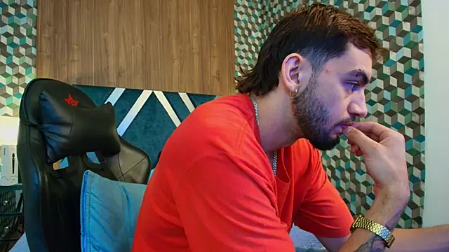 Michael magno online show from October 2025 04:59:02 PM