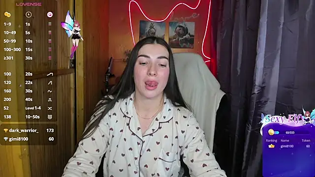 Fiery Brunette  online show from December 2024 06:26:02 PM