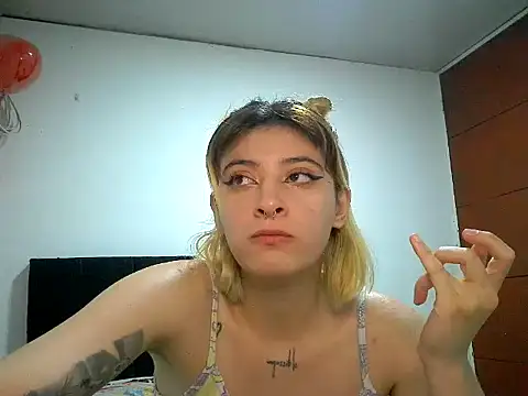 Mia foster1 online show from May 2026 01:57:16 AM