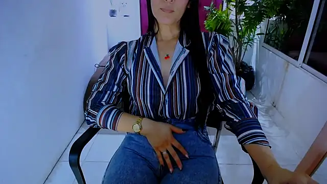 BitterMomXxx online show from September 2025 12:31:02 PM