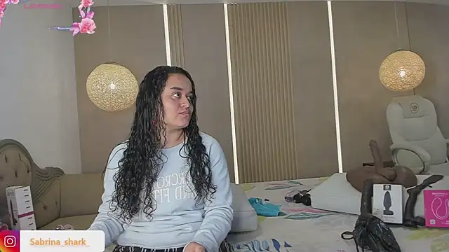 sabrina shark  online show from October 2025 03:05:01 AM