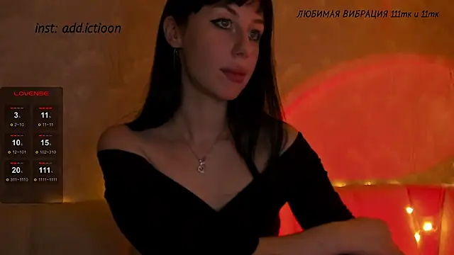 Snapshot of elena_addiction chatting on December 2024 03:33:02 PM elena addiction online show from December 2024 03:33:02 PM