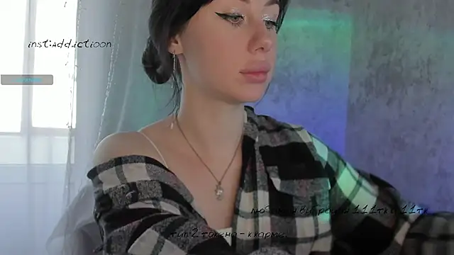 Snapshot of elena_addiction chatting on March 2025 12:25:01 PM elena addiction online show from March 2025 12:25:01 PM