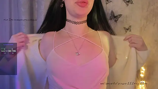 Snapshot of elena_addiction chatting on October 2025 06:16:02 PM elena addiction online show from October 2025 06:16:02 PM